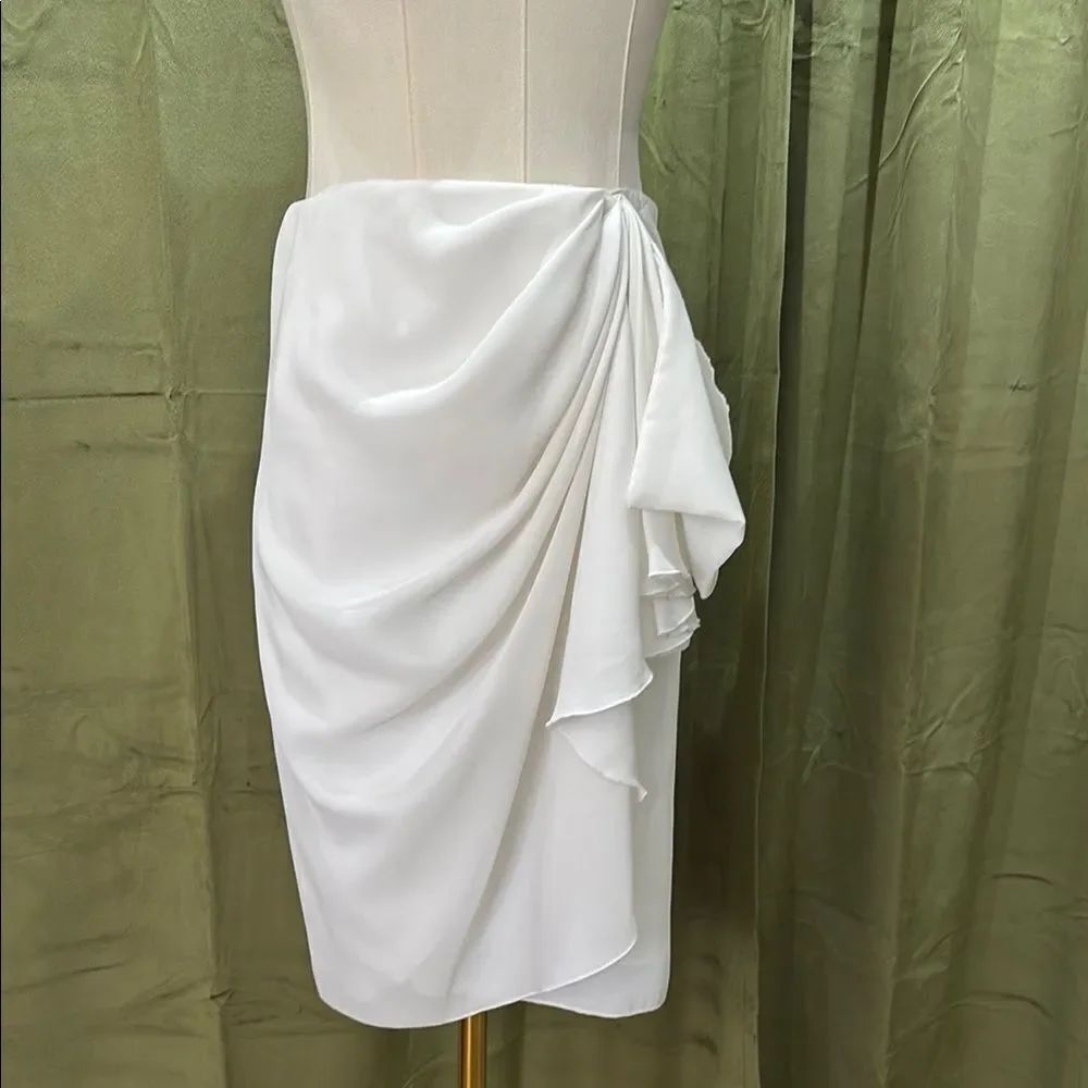 P.A.R.O.S.H. Elegant White Drape Skirt, XS